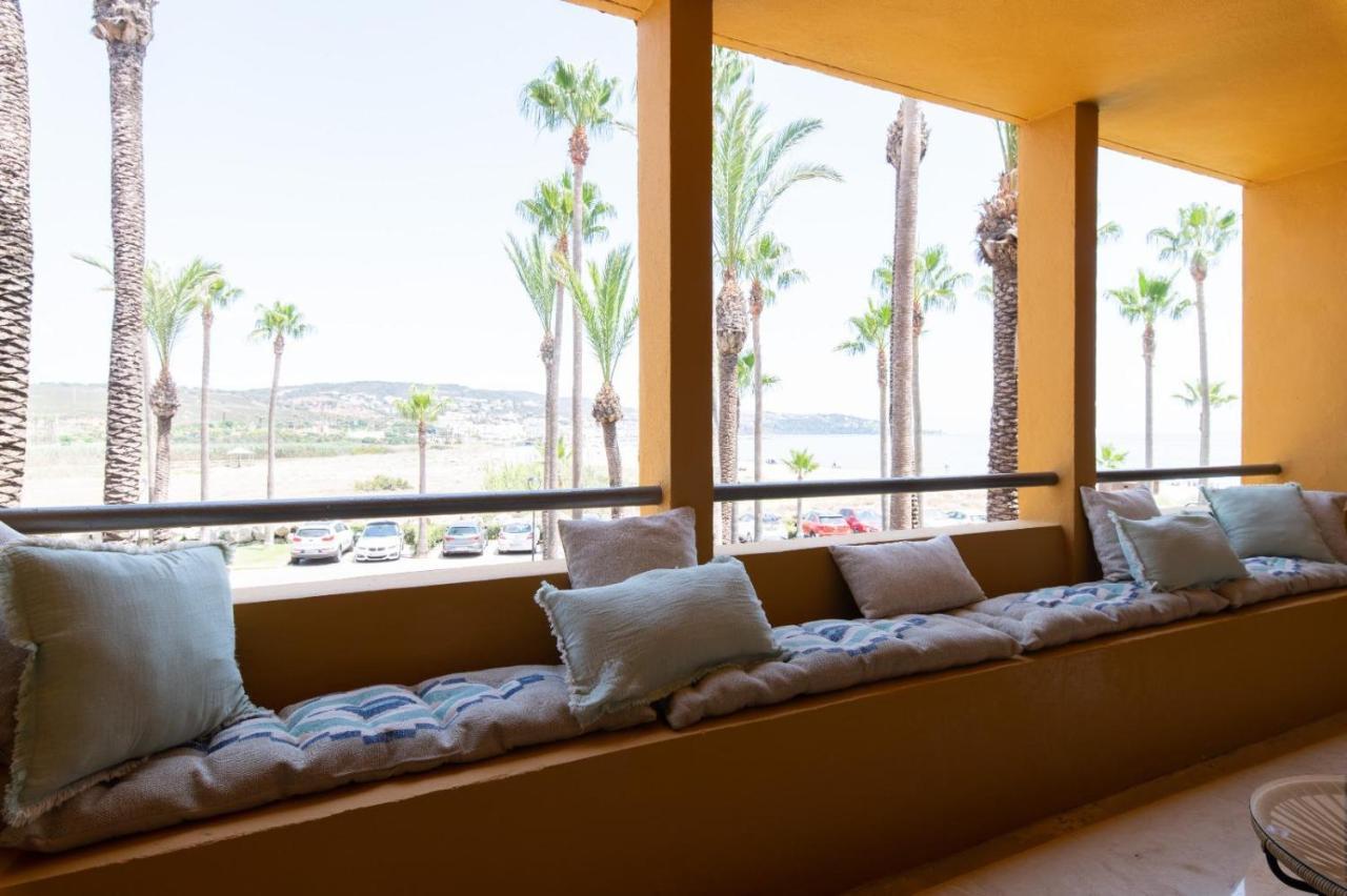 Puerto Sotogrande Con Vistas Al Mar Lejlighed Eksteriør billede